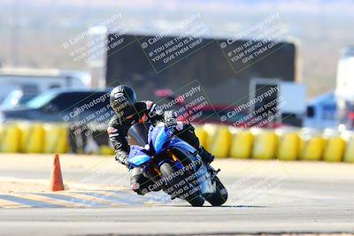 media/Feb-12-2022-SoCal Trackdays (Sat) [[3b21b94a56]]/Turn 2 (1045am)/